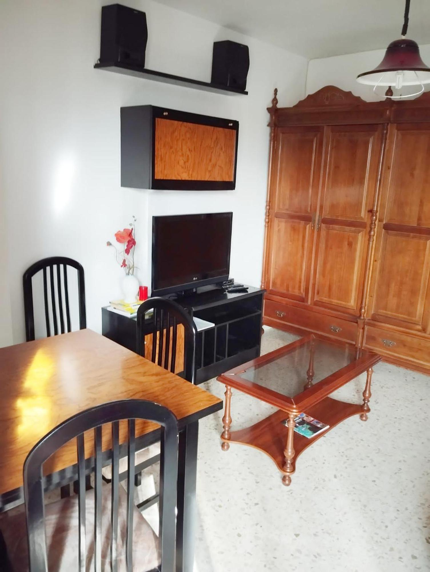 Room In Shared Apartment With Parking Almuñécar Esterno foto